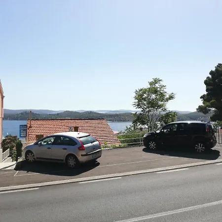 Apartman Hana * Szybenik