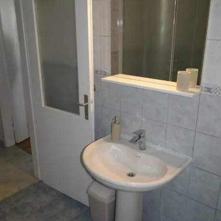 Apartament Apartman Hana Szybenik